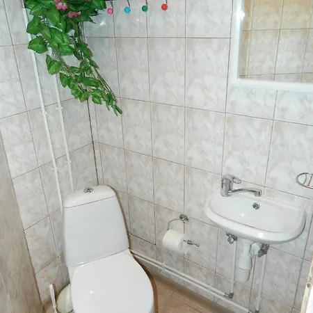 Quiet And Cozy In The Center Near The Old Town Гостьовий будинок